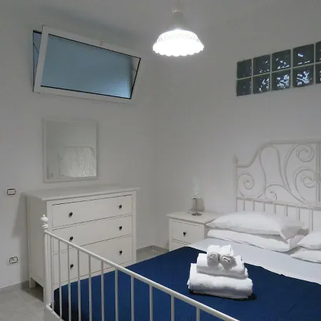 Casa Afe A Pochi Passi Dal Mare * Mattinata